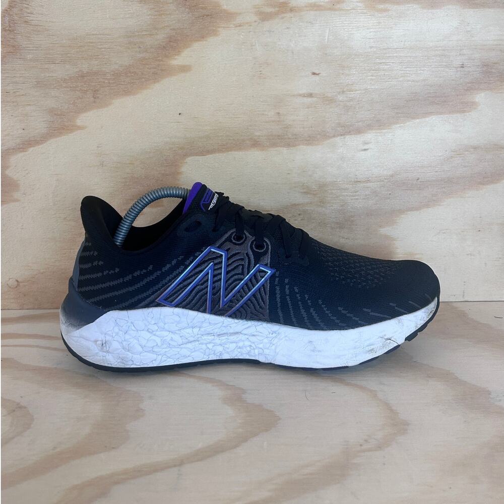 New Balance - Fresh Foam X V5 - Running Shoes - Black - Men's - 9 2E - MVNGOBW5 - Picture 5 of 9
